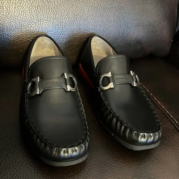SALVATORE FERRAGAMO Tasby leather driver loafer shoes NEW Salvatore Ferragamo | Shoes | Salvatore Ferragamo Tasby  main image 3